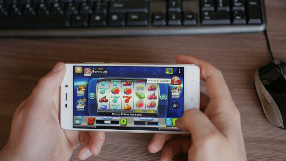 Mobile Phone Slots Gambling